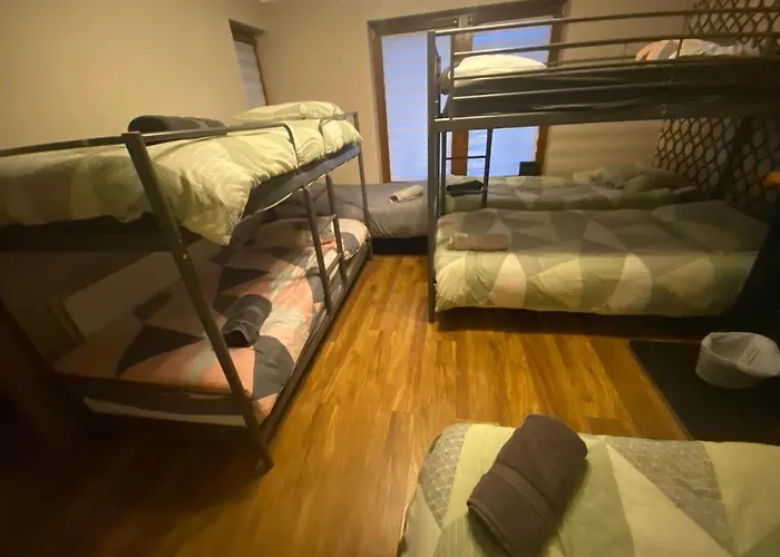 Homestay Airport Big With Bathroom Outside - Kitchen Only 7 Days Reservation *