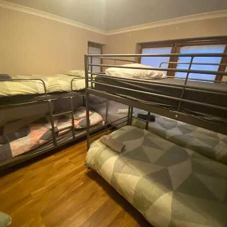 Airport Big With Bathroom Outside - Kitchen Only 7 Days Reservation * Dublino