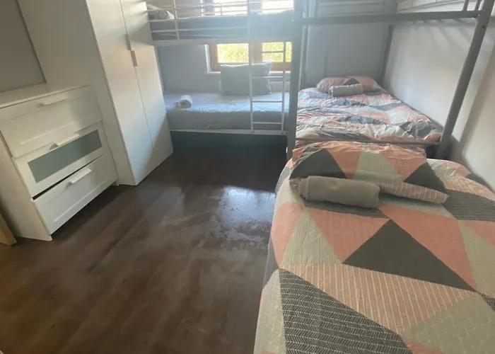 Alloggio in famiglia Airport Big With Bathroom Outside - Kitchen Only 7 Days Reservation *