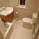 Airport Big With Bathroom Outside - Kitchen Only 7 Days Reservation * Dublin