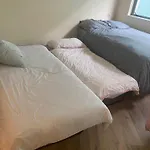 Airport Big With Bathroom Outside - Kitchen Only 7 Days Reservation